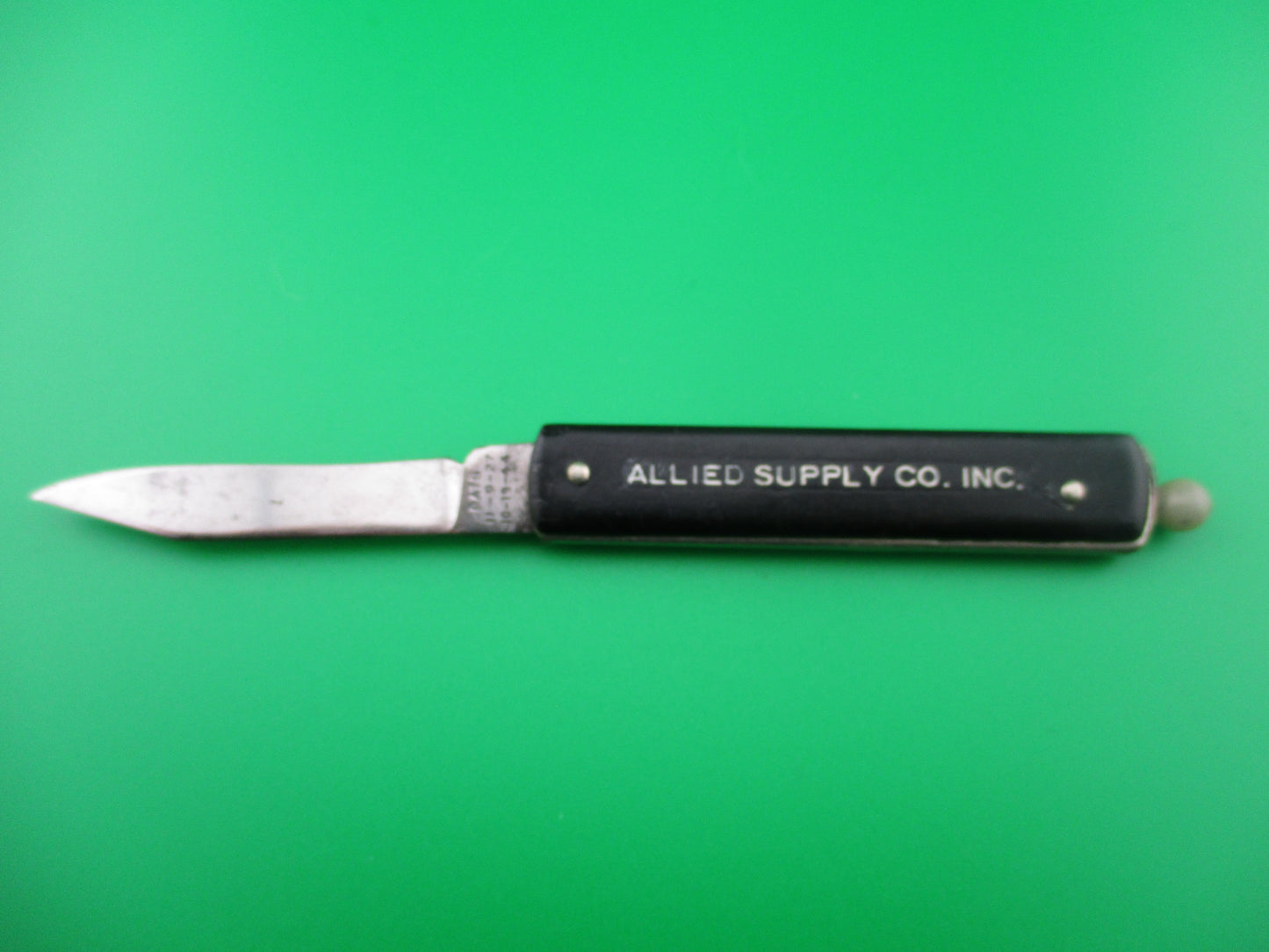 z G Schrade pullball knife advertising