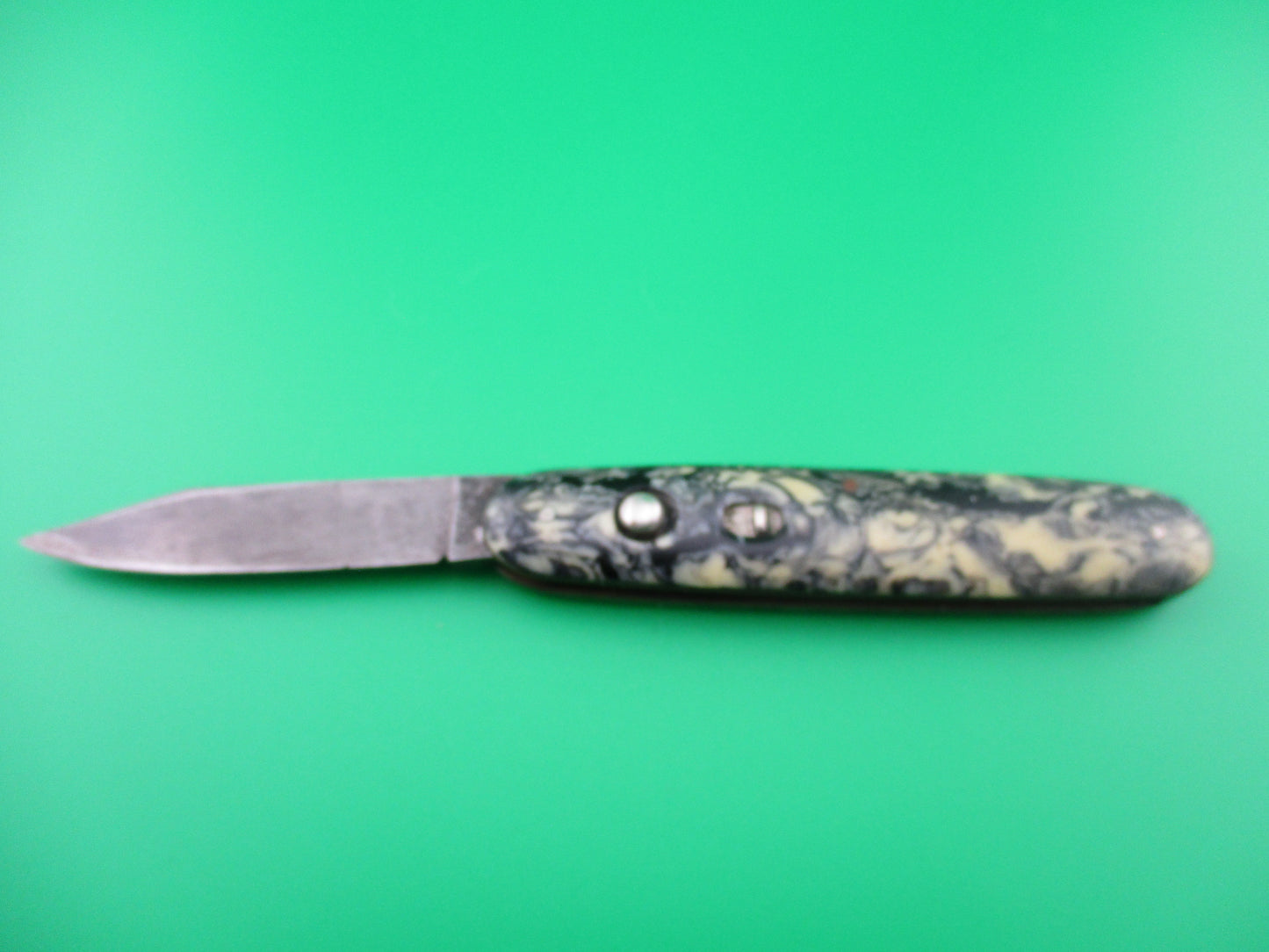 Schrade Cut Co 3 3/4" Single Coffee & Cream