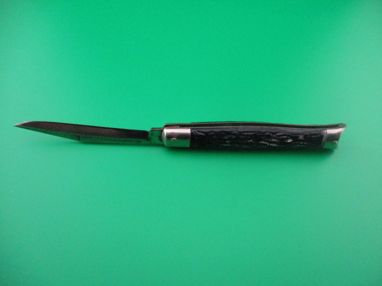 z Colonial SHUR SNAP fishtail Black switchblade