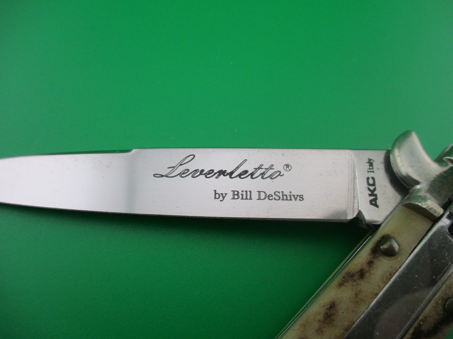 z Leverletto Italian lever stag switchblade