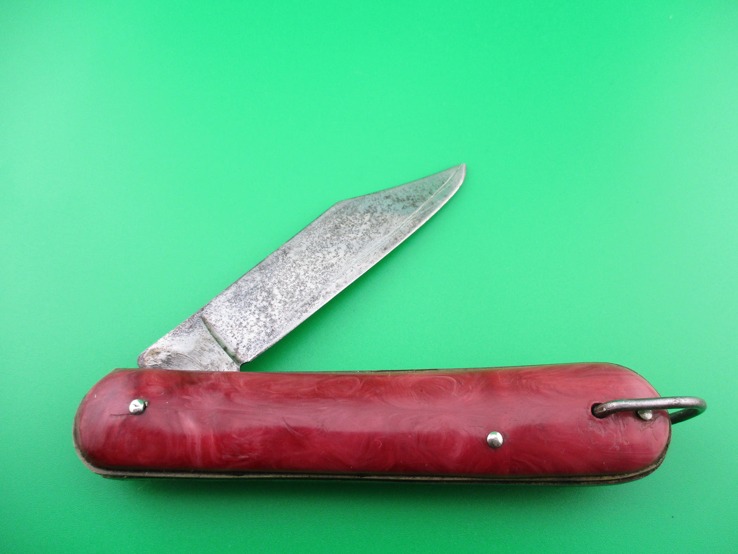 Edgemaster Fatjack Maroon swirl vintage switchblade