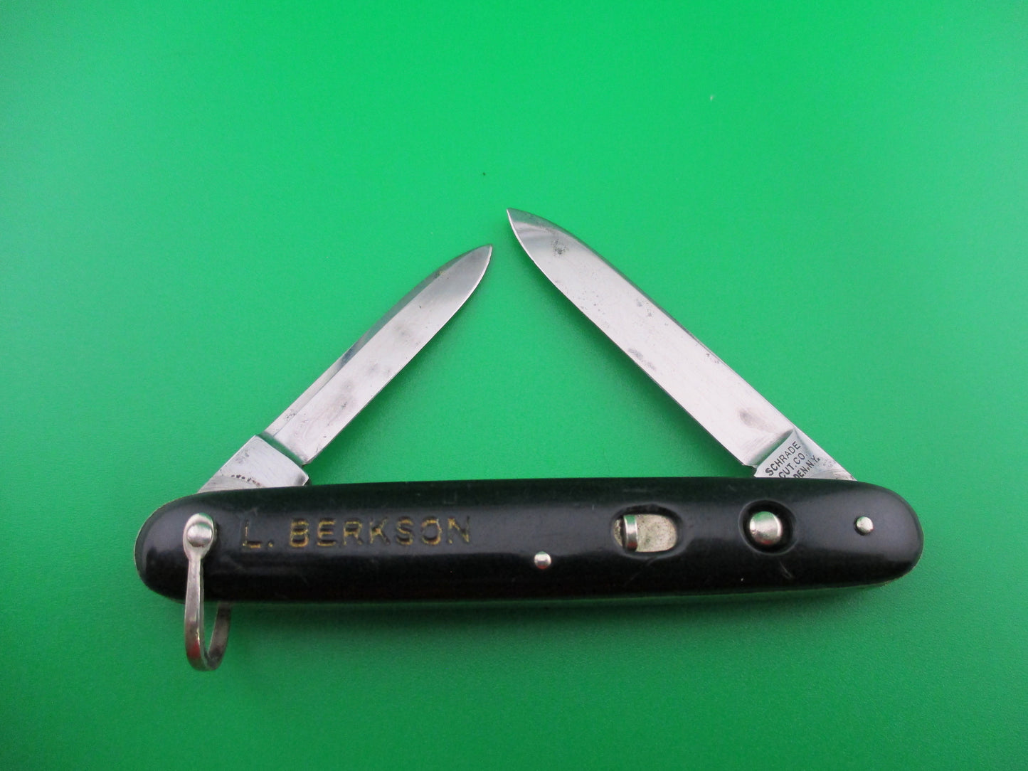 z Schrade Cut Co Small double black switchblade