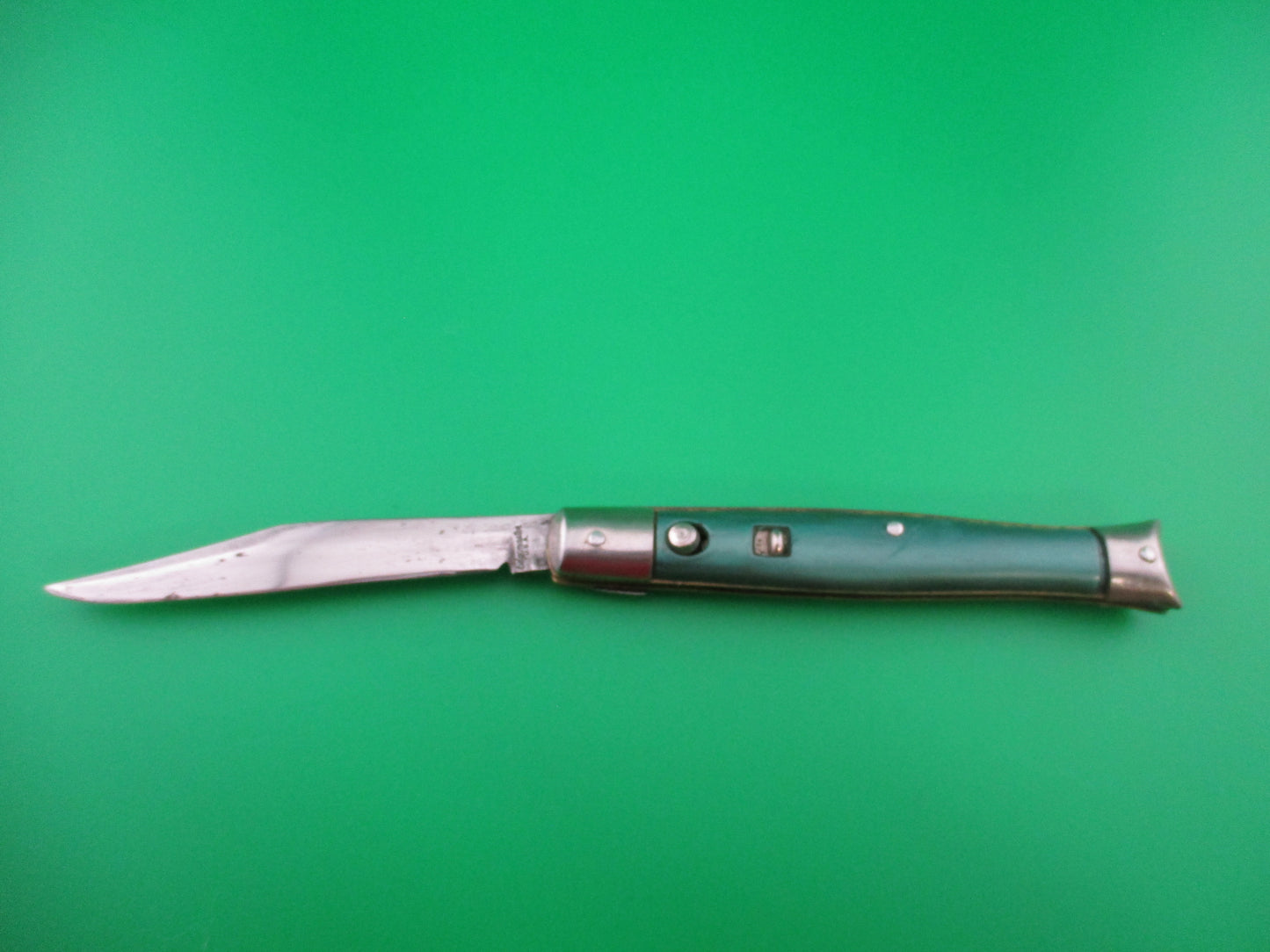 z Edgemaster Fishtail Green w Bolsters
