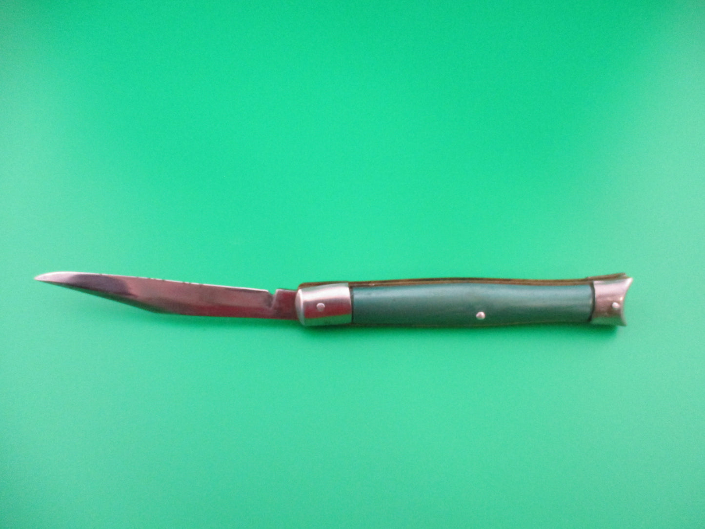 z Edgemaster Fishtail Green w Bolsters