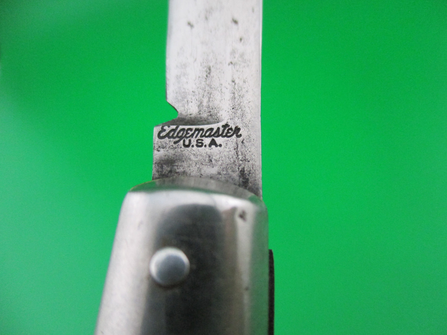 z Edgemaster Fishtail Green w Bolsters