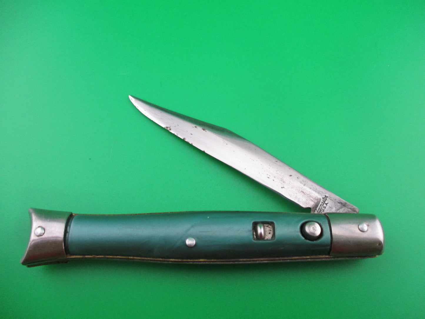 z Edgemaster Fishtail Green w Bolsters