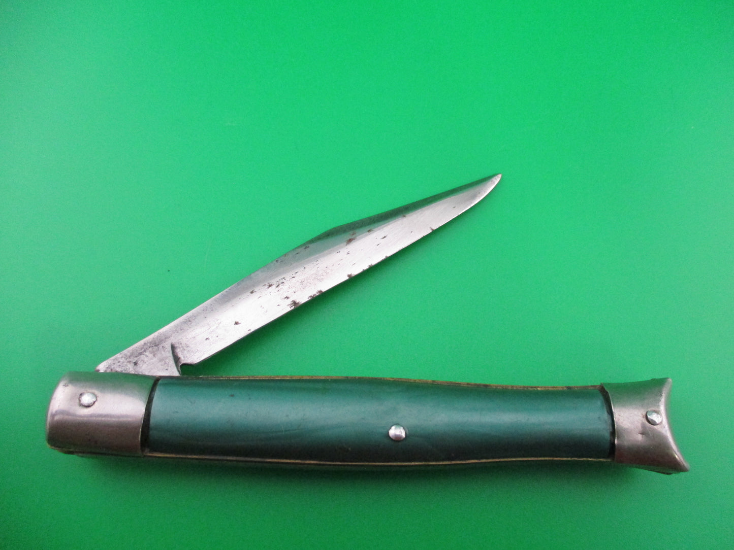z Edgemaster Fishtail Green w Bolsters