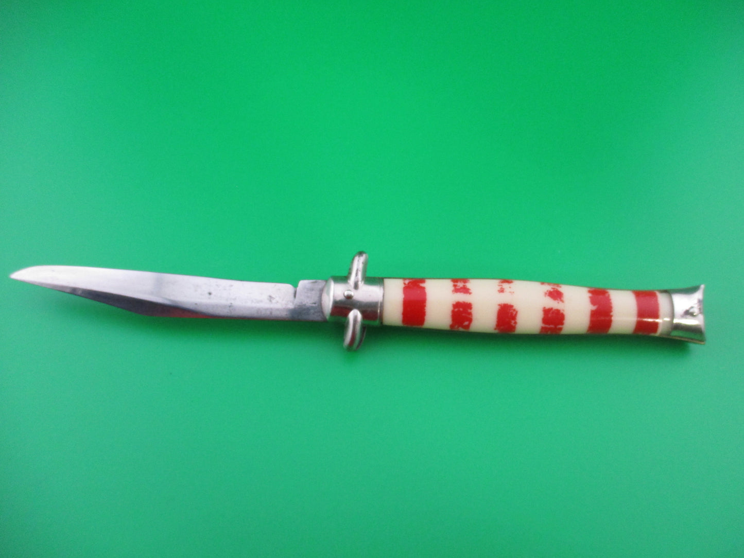 z Colonial SHUR-SNAP Barbershop bowtie switchblade