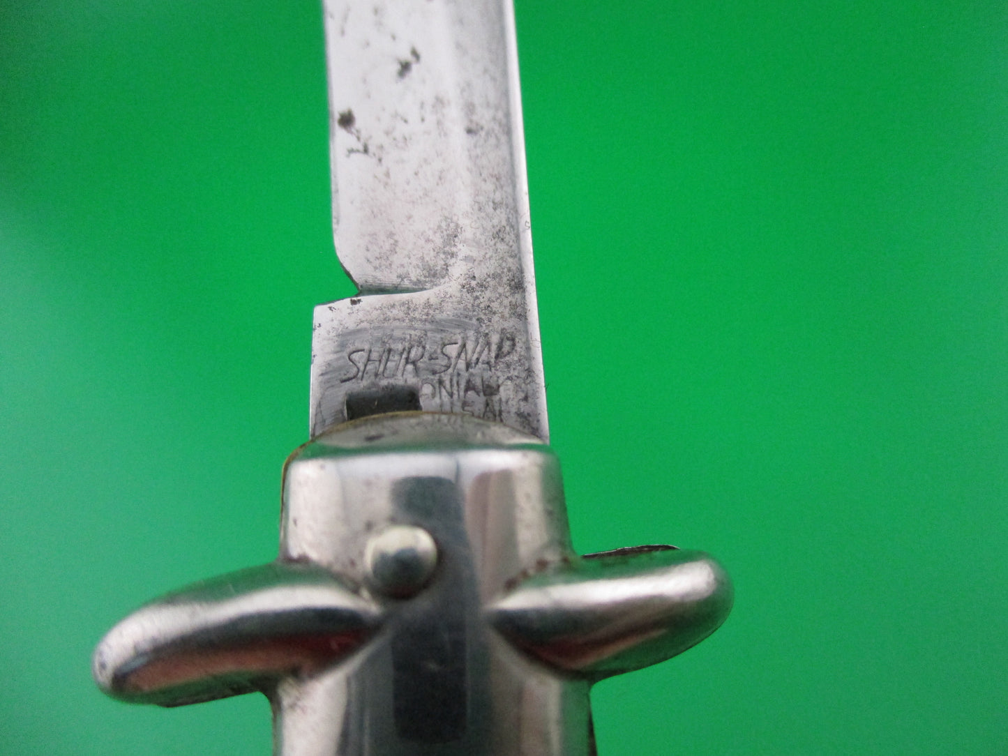 z Colonial SHUR-SNAP Barbershop bowtie switchblade