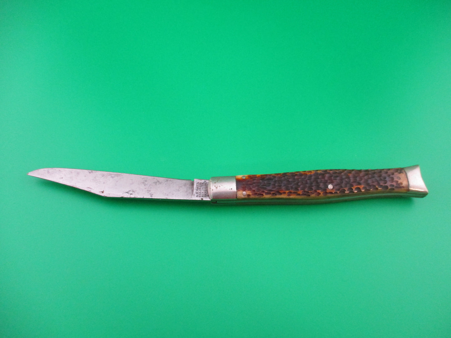 z Schrade Cut Co Fishtail Bone Prototype switchblade