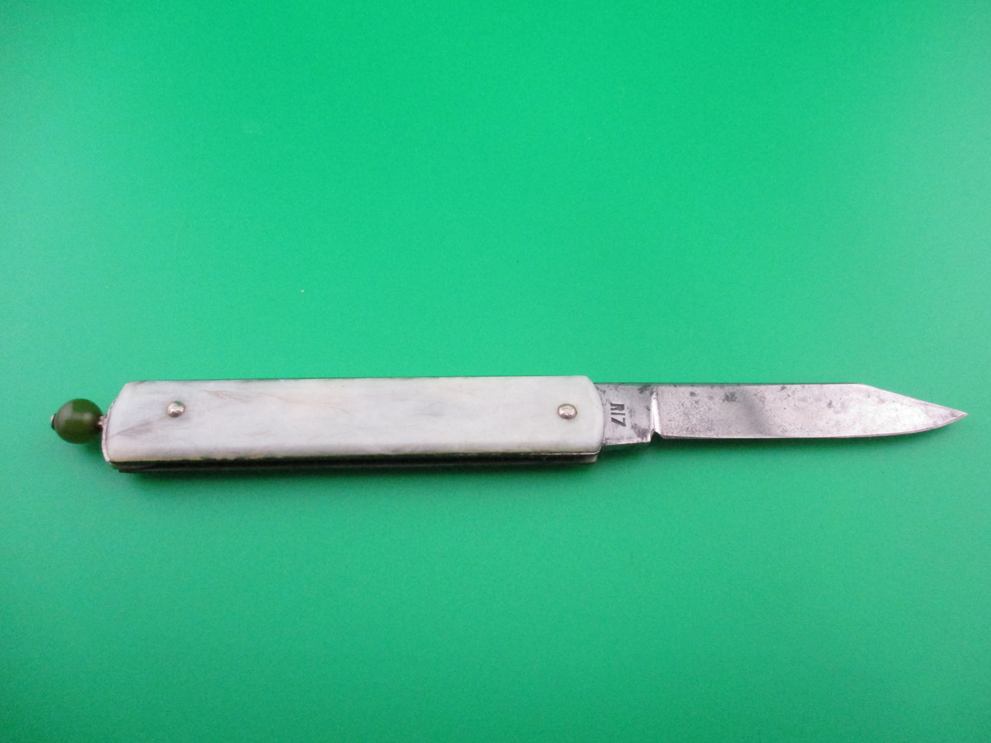 Remington R17 pullball Onyx green switchblade