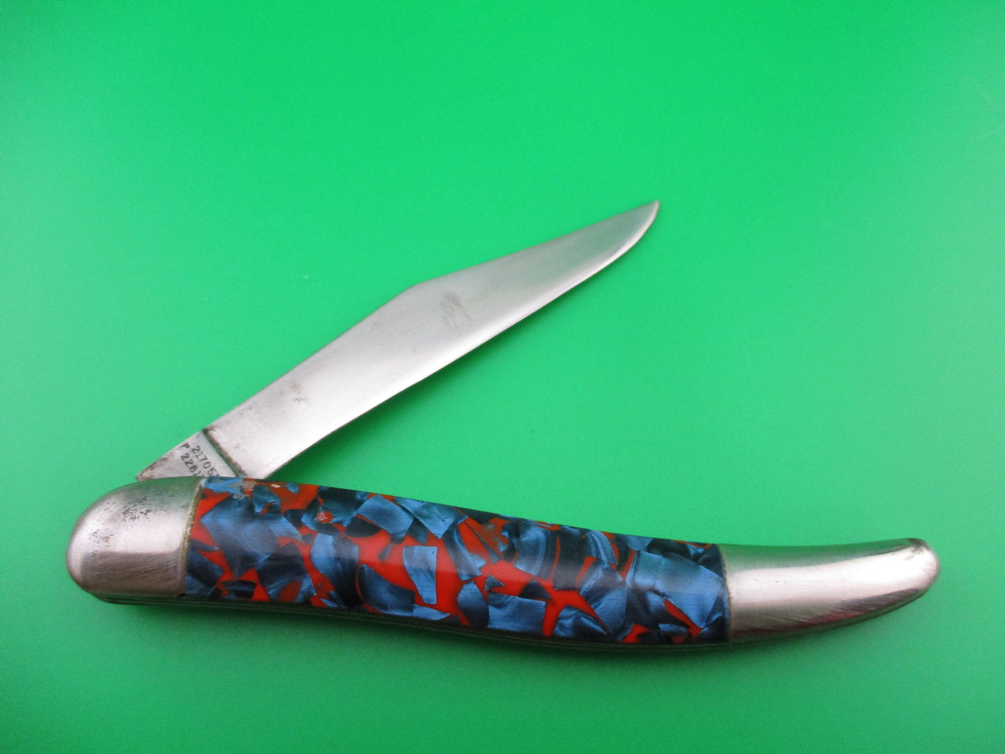 z Hammer Brand Imperial Toothpick Blue Pearl Red swirl 1950s vintage automatic