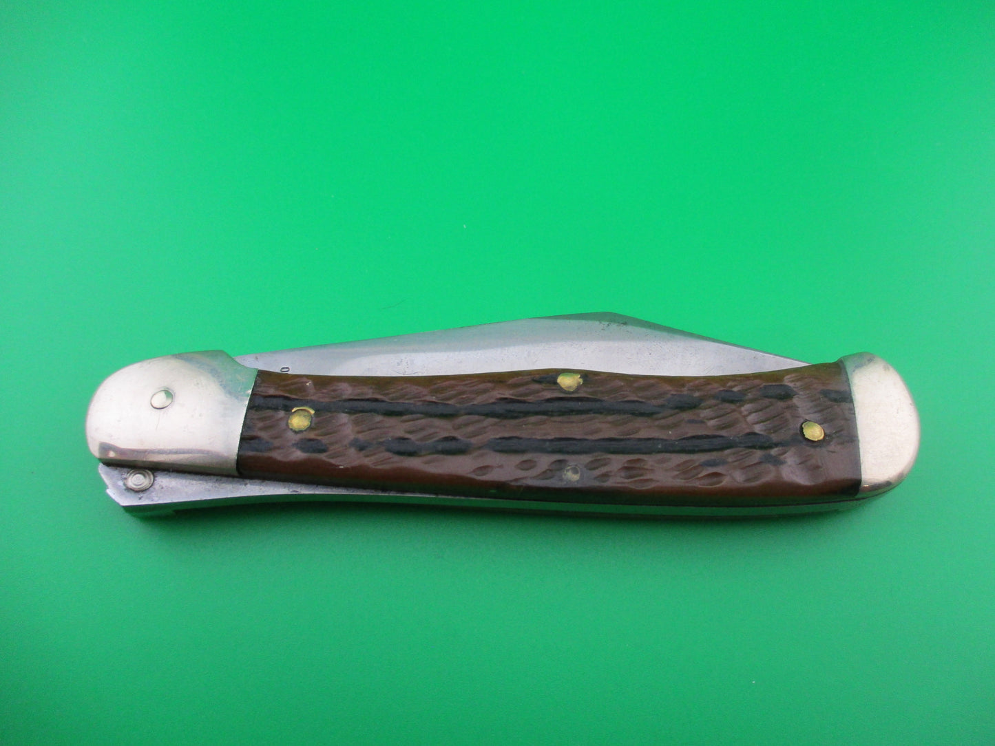 Z Aerial AC MFG Co Marinette, WIS Bone switchblade