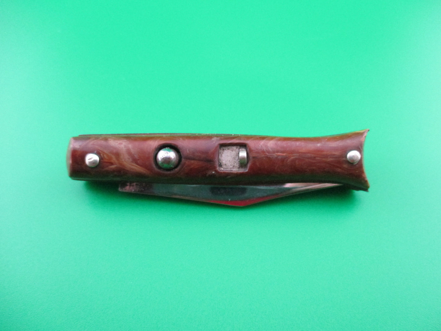 z Colonial SNAPPY Rootbeer Mini Fishtail switchblade