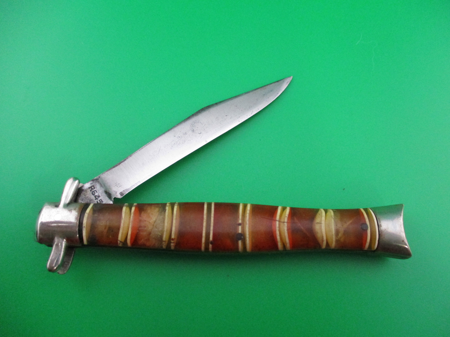 z Remington R645 Candystripe bowtie switchblade