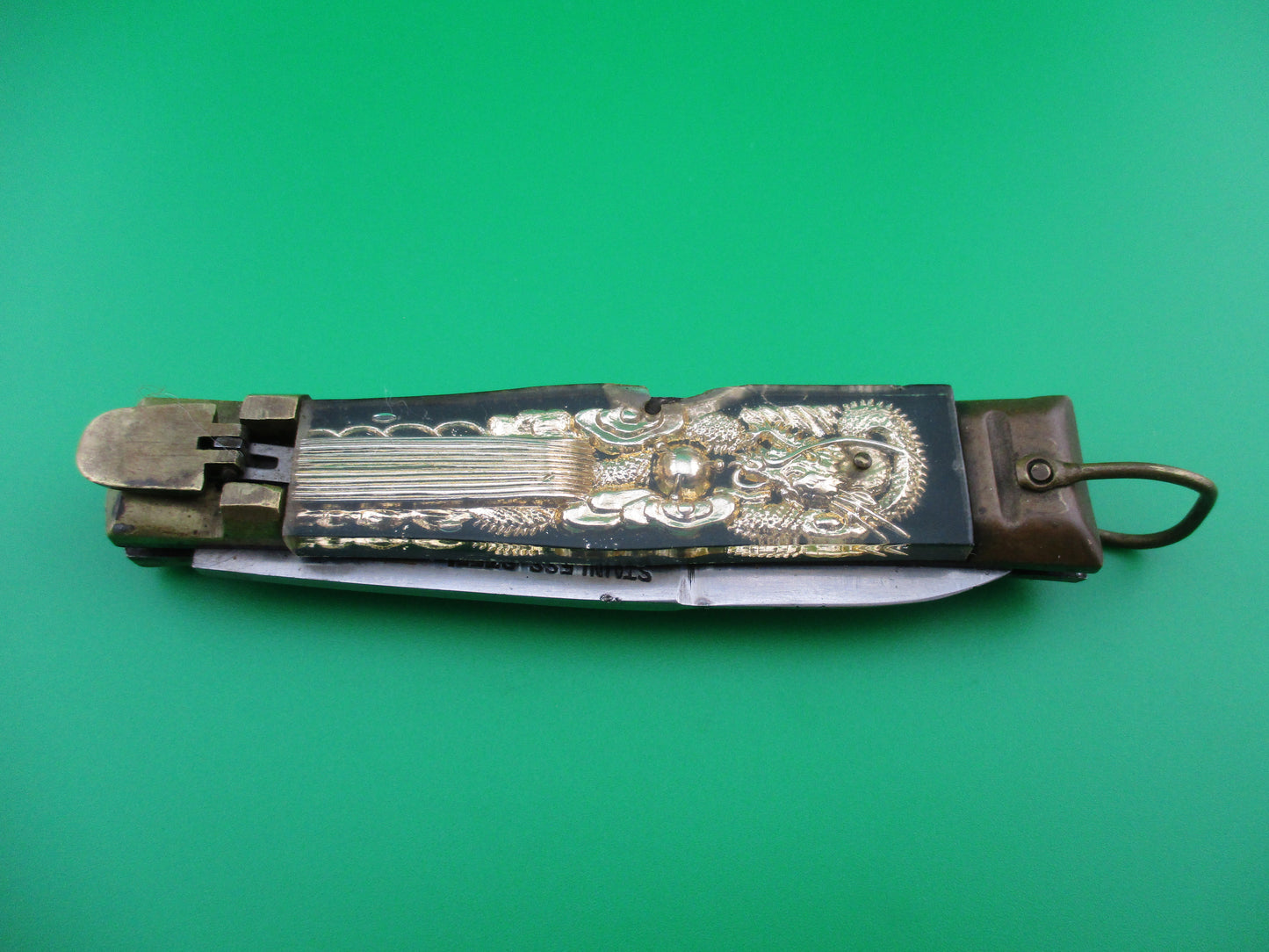 z STAINLESS STEEL Mexican souvenir Bullfighter lever knife green bayonet blade