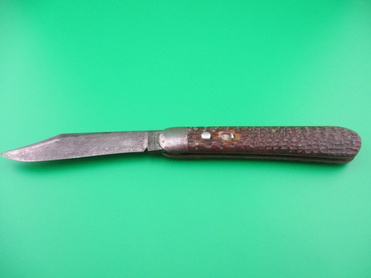 z Wade & Butcher 1920s vintage Hunter Bone switchblade
