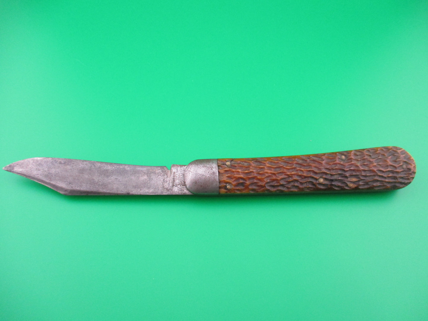 z Wade & Butcher 1920s vintage Hunter Bone switchblade