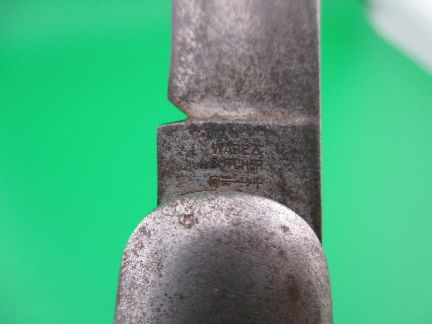 z Wade & Butcher 1920s vintage Hunter Bone switchblade