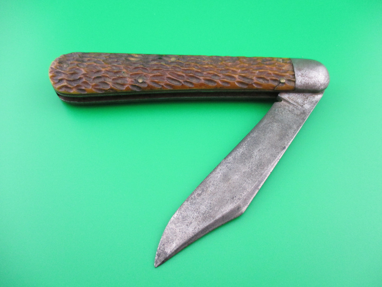 z Wade & Butcher 1920s vintage Hunter Bone switchblade