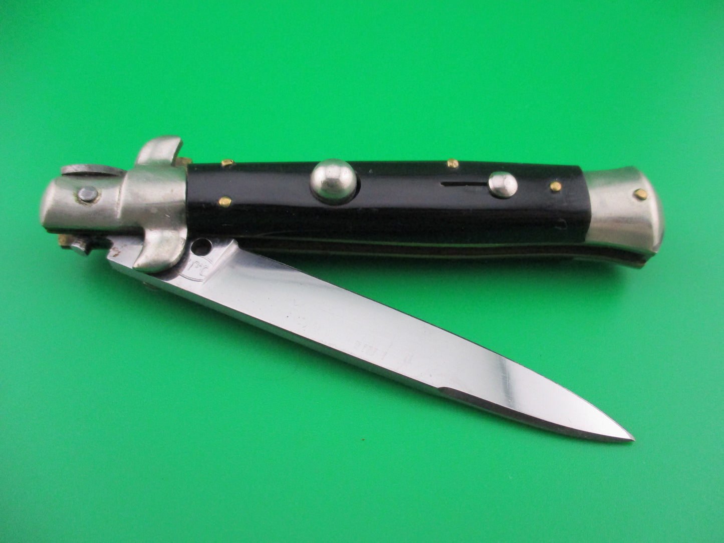 Q.J.D. INOX 18cm Italian Transitional Automatic knife