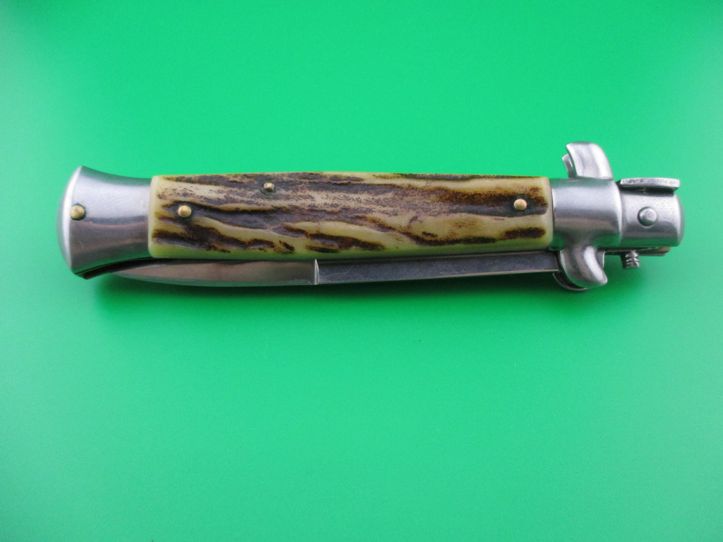 Italian 22cm Stag Swivel bolster bayonet switchblade