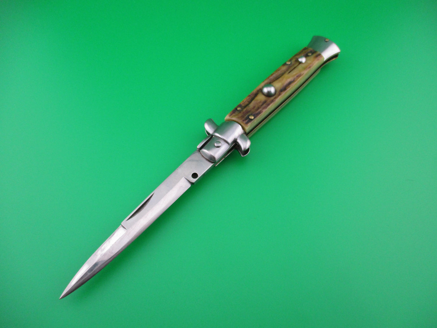 Italian 22cm Stag Swivel bolster bayonet switchblade