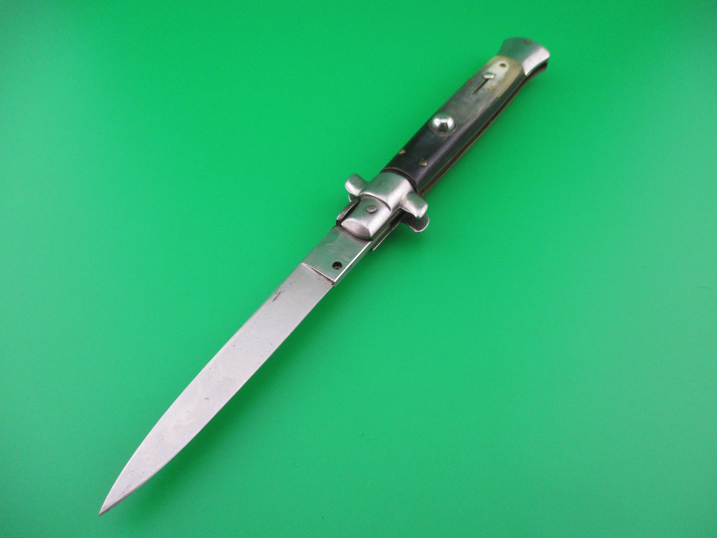 INOX 23cm Italian Stiletto horn handled switchblade knife