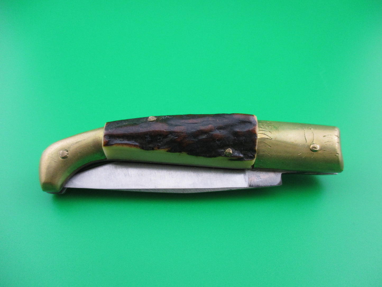 Jndiana Pattada 16cm Italian Stag Bird's Head switchblade knife