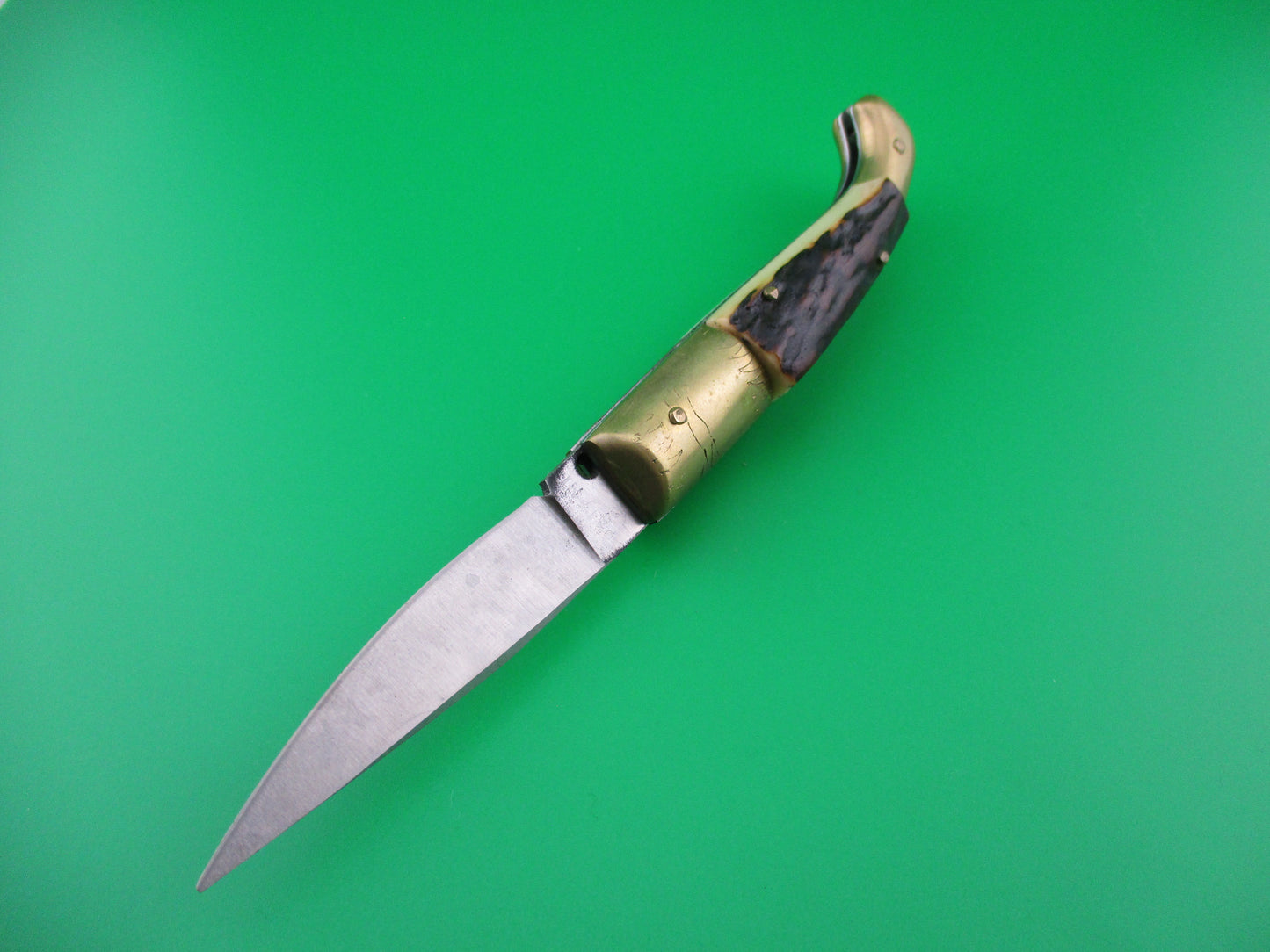 Jndiana Pattada 16cm Italian Stag Bird's Head switchblade knife