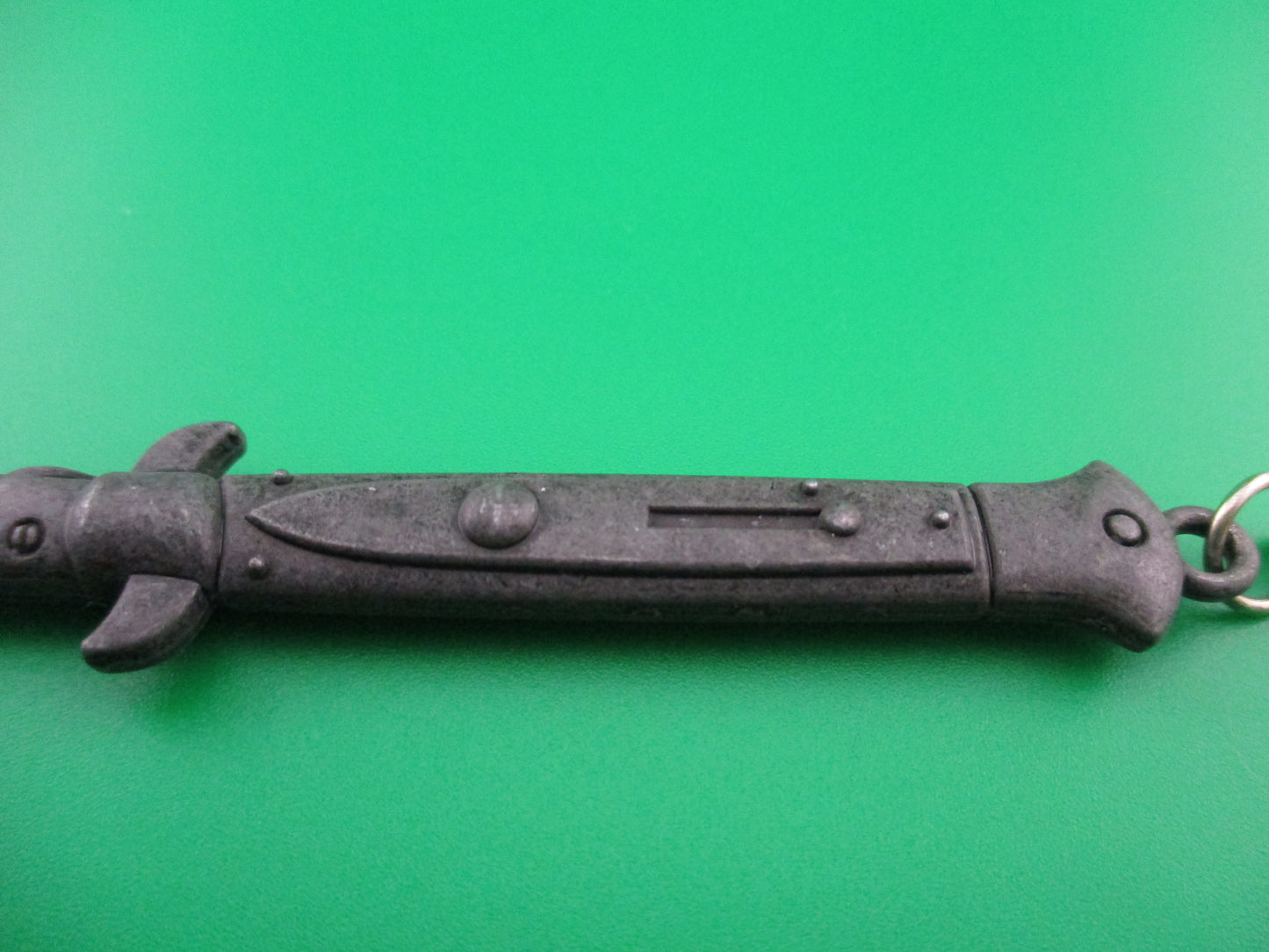 z Pewter Switchblade Italian stiletto keychain