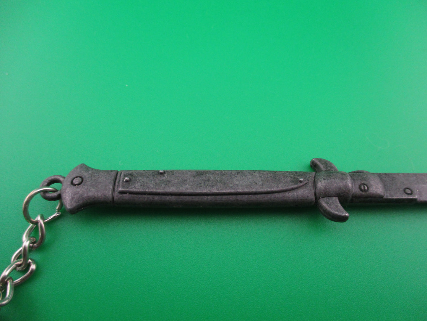 z Pewter Switchblade Italian stiletto keychain