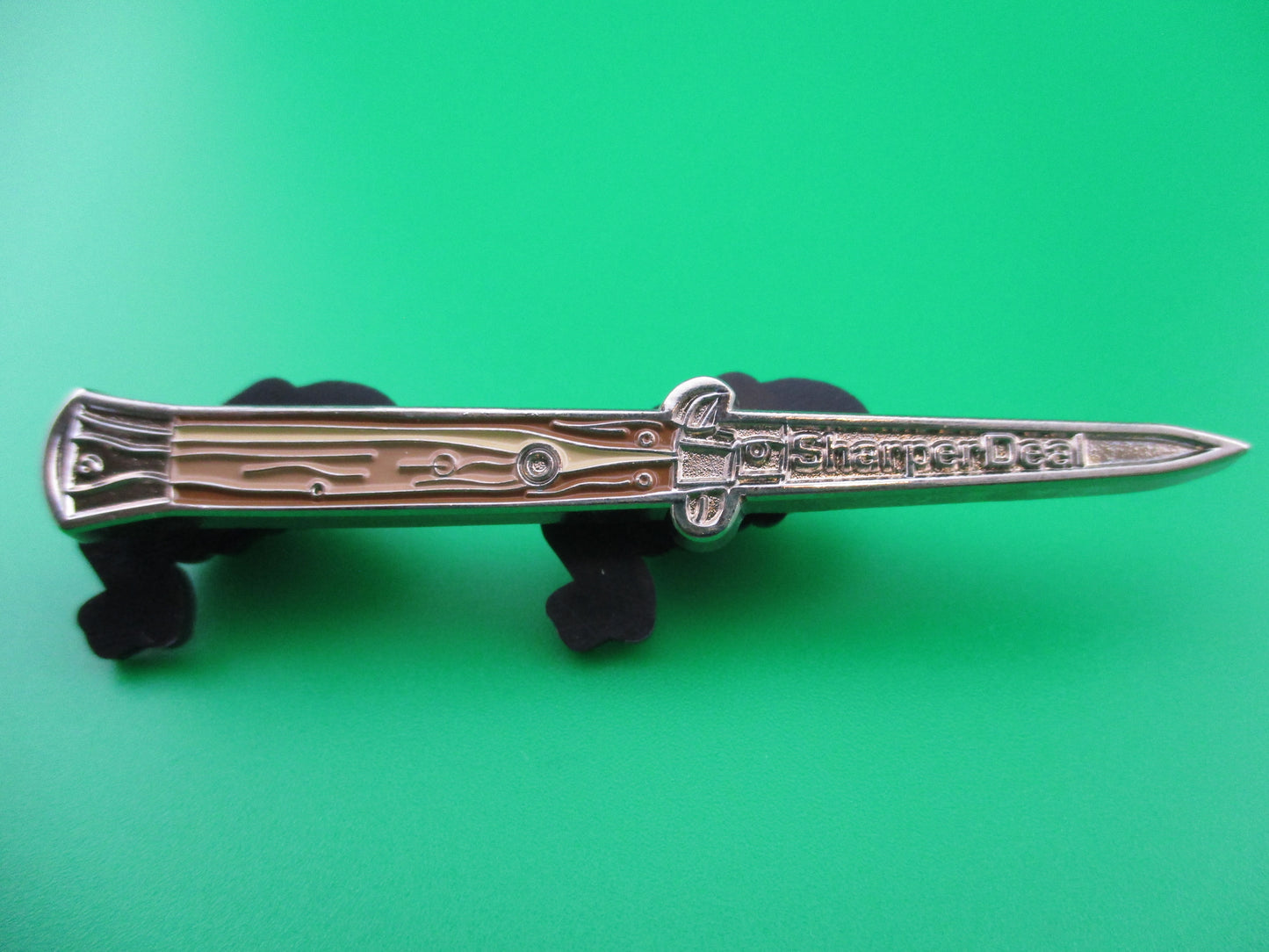z Sharperdeal Stiletto Switchblade Hat Pin