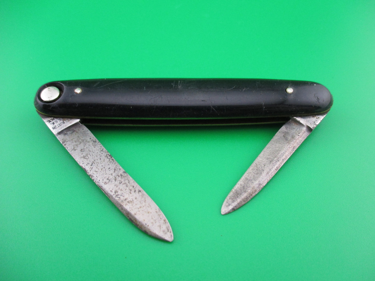 z Press Button Knife Co medium double Black switchblade w/ original purse