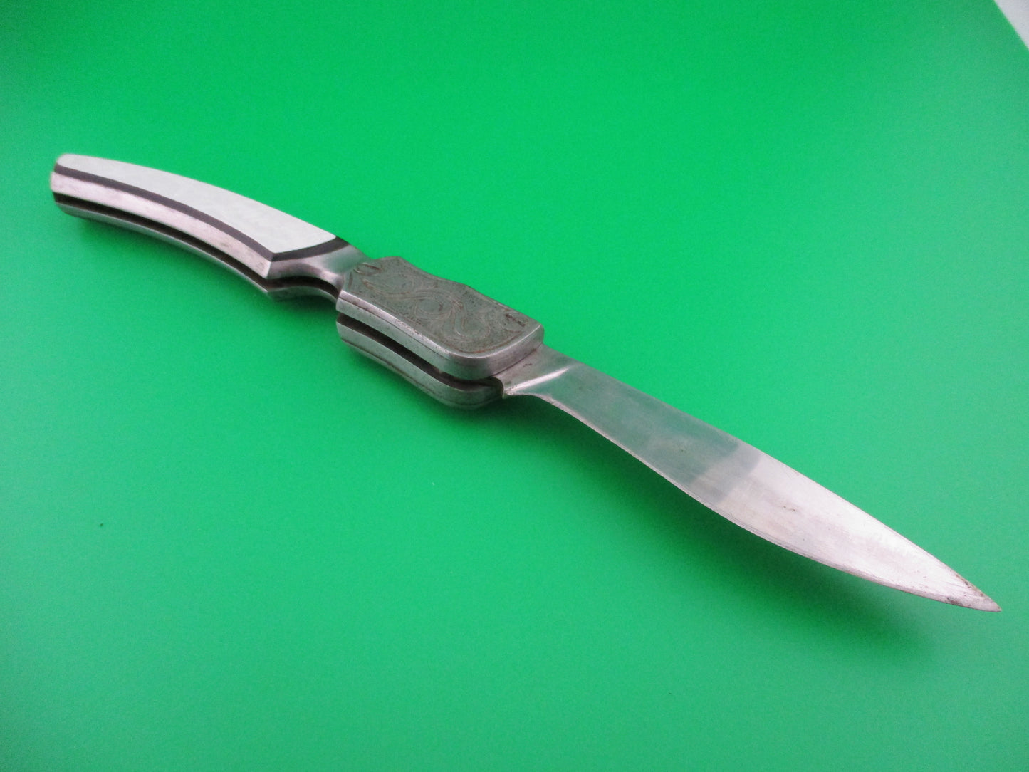 z RPK 22cm Russian RPK Sliding button automatic knife