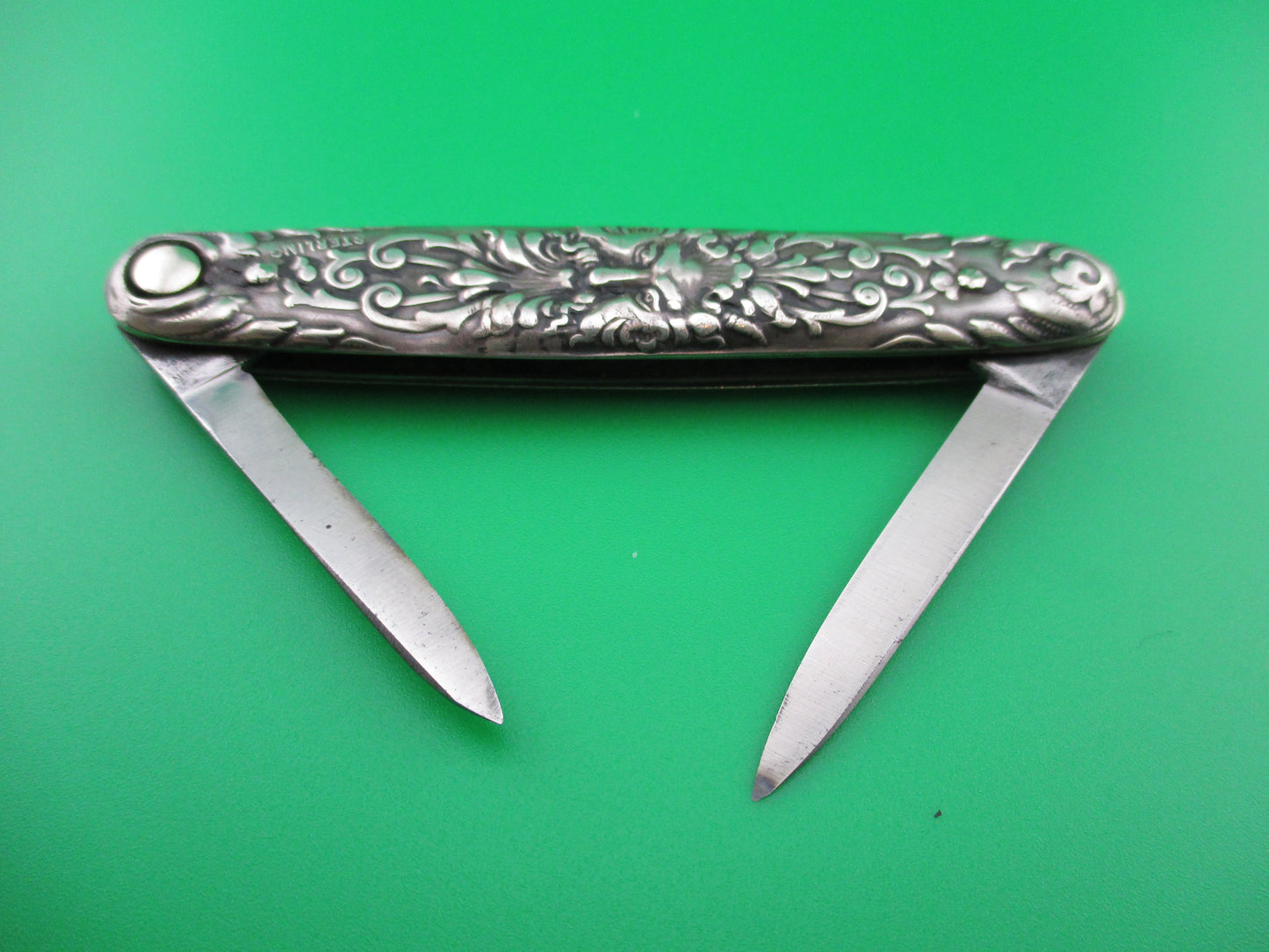 z Press Button Knife Co medium Sterling Silver Satyr double switchblade