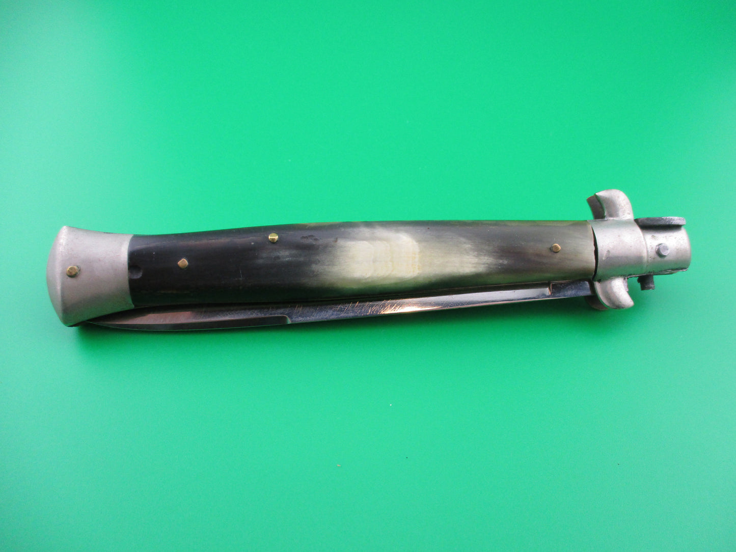 z INOX 28cm Italian Transitional 1960s vintage swivel bolster stiletto switchblade