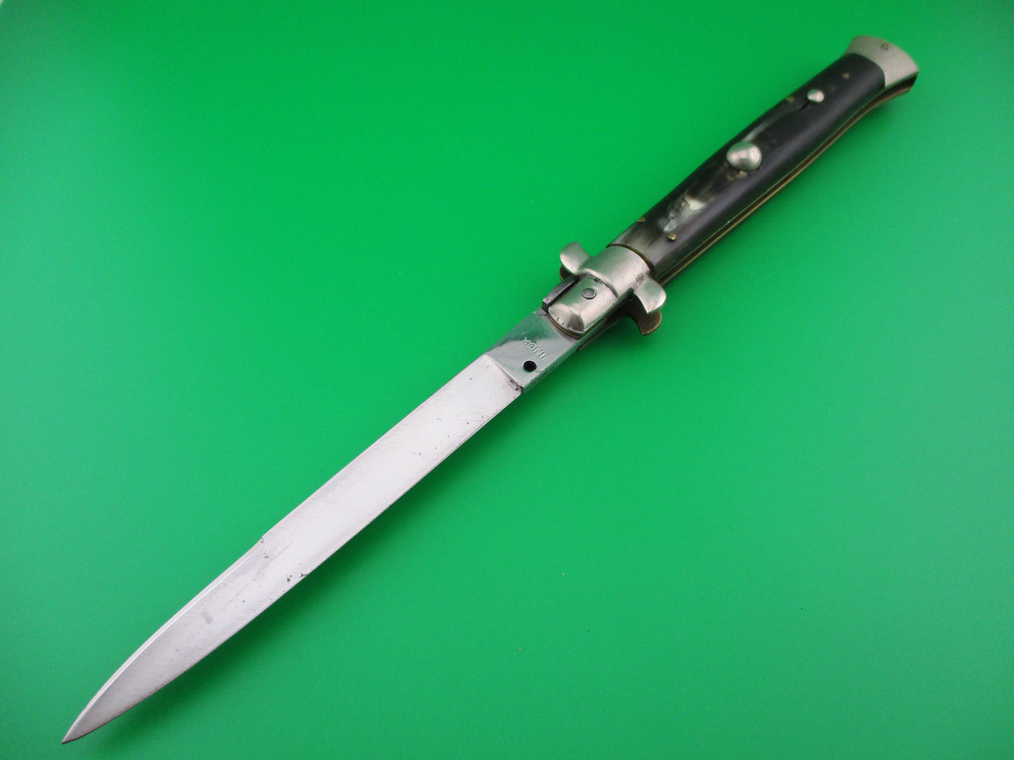 z INOX 28cm Italian Transitional 1960s vintage swivel bolster stiletto switchblade