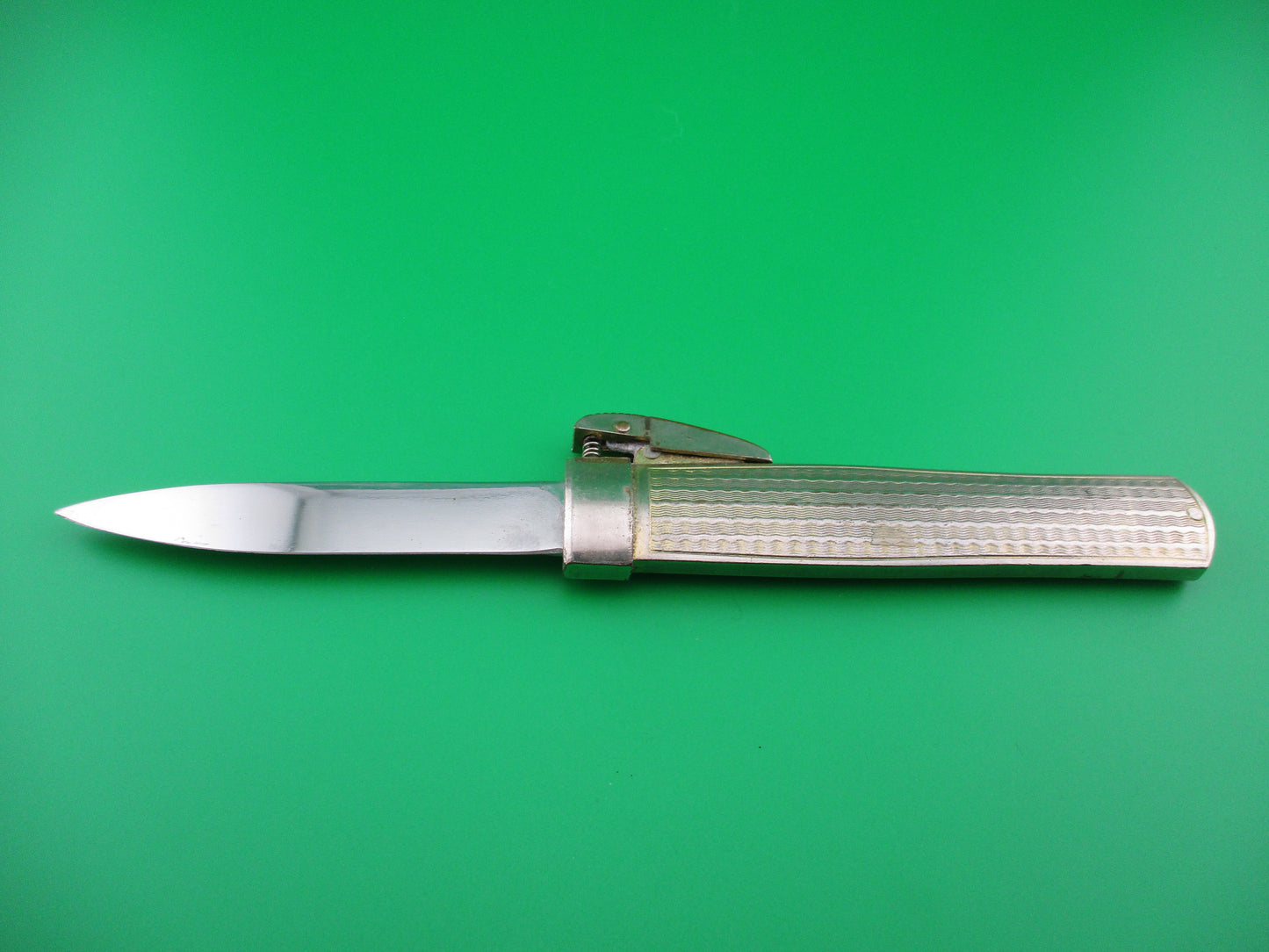 z Sterile 19cm Vintage Gravity Knife Nickel Silver OTF