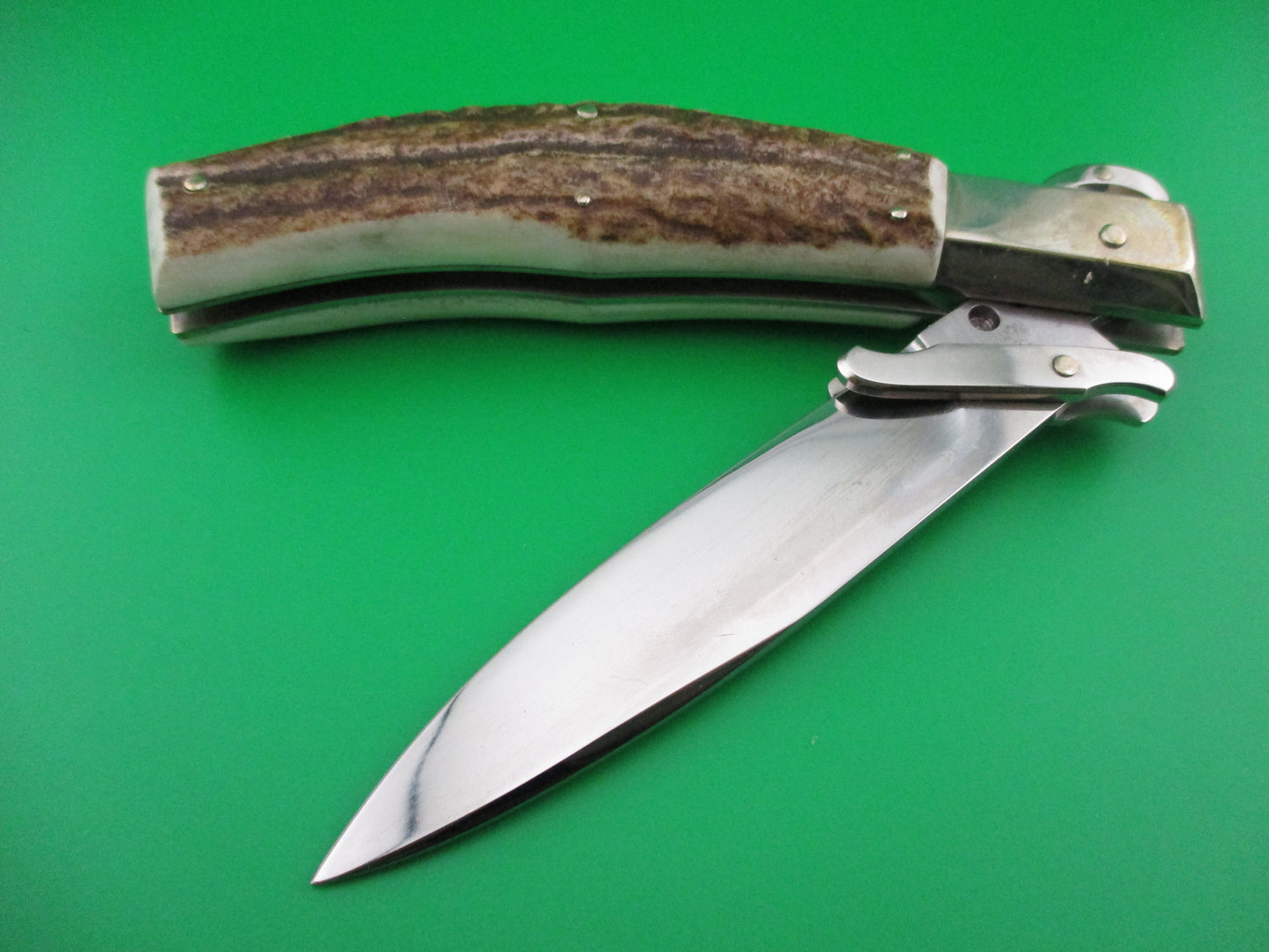 z Lepre Managio Italian 25cm Picklock Stag Swing guard automatic knife