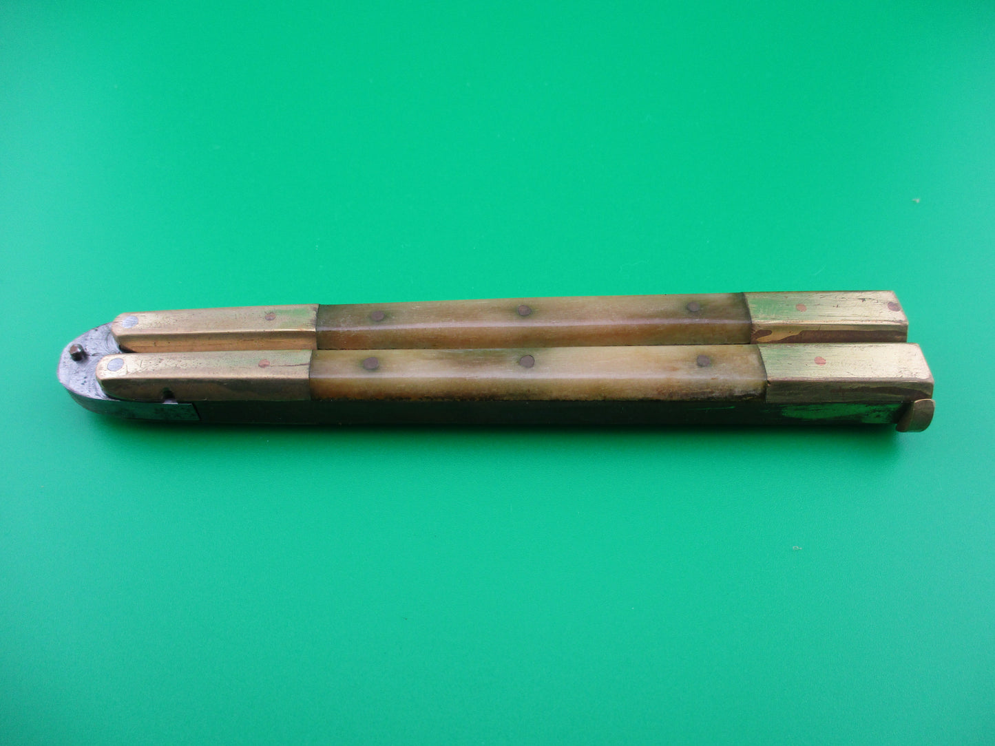 z Gutman Cutlery Co Balisong Butterfly knife in original wooden box!