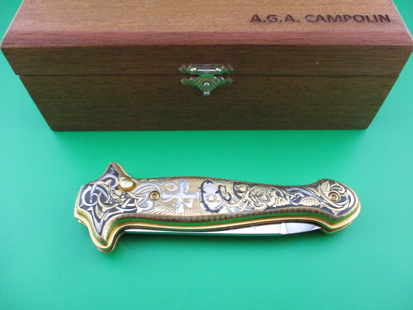 AGA Campolin Gold Sophy Limited edition automatic knife