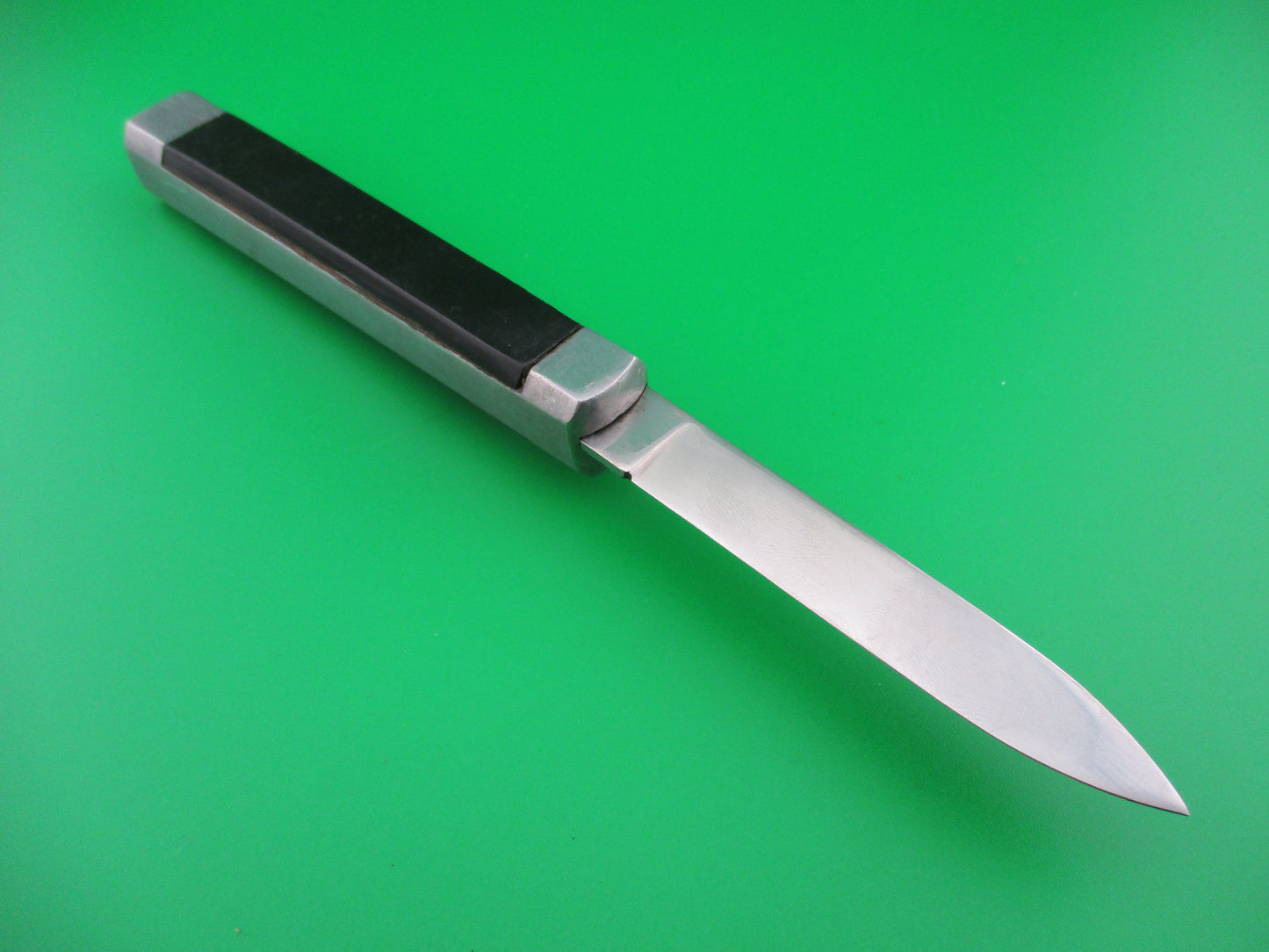 z B&S 1062146 Spanish 20cm OTF Black Aluminum Automatic knife