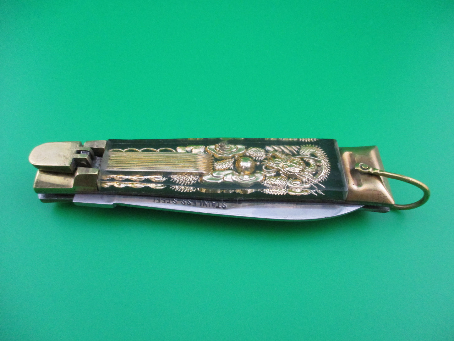 z STAINLESS STEEL Bullfighter Dragon 19cm Vintage Japanese lever Spearpoint switchblade