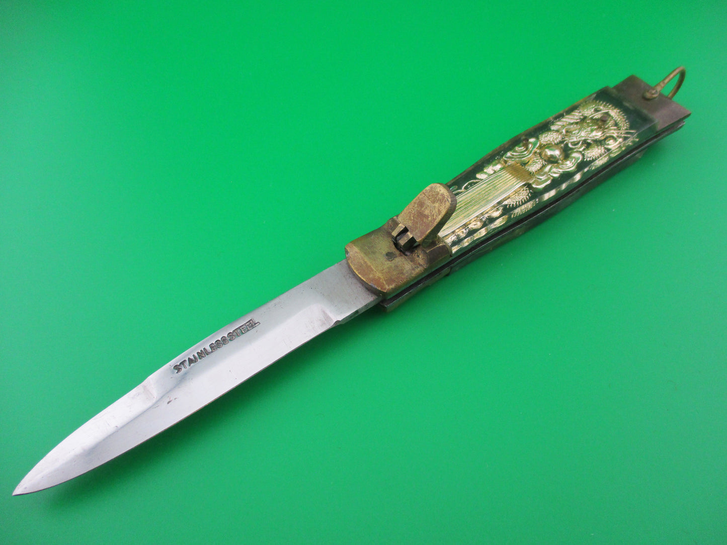 z STAINLESS STEEL Bullfighter Dragon 19cm Vintage Mexican souvenir lever knife w bayonet blade