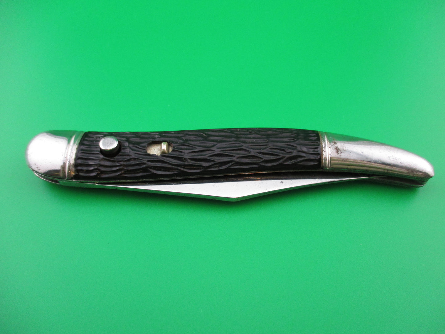 z Imperial 1950s vintage Toothpick Black Imitation jigged bone switchblade