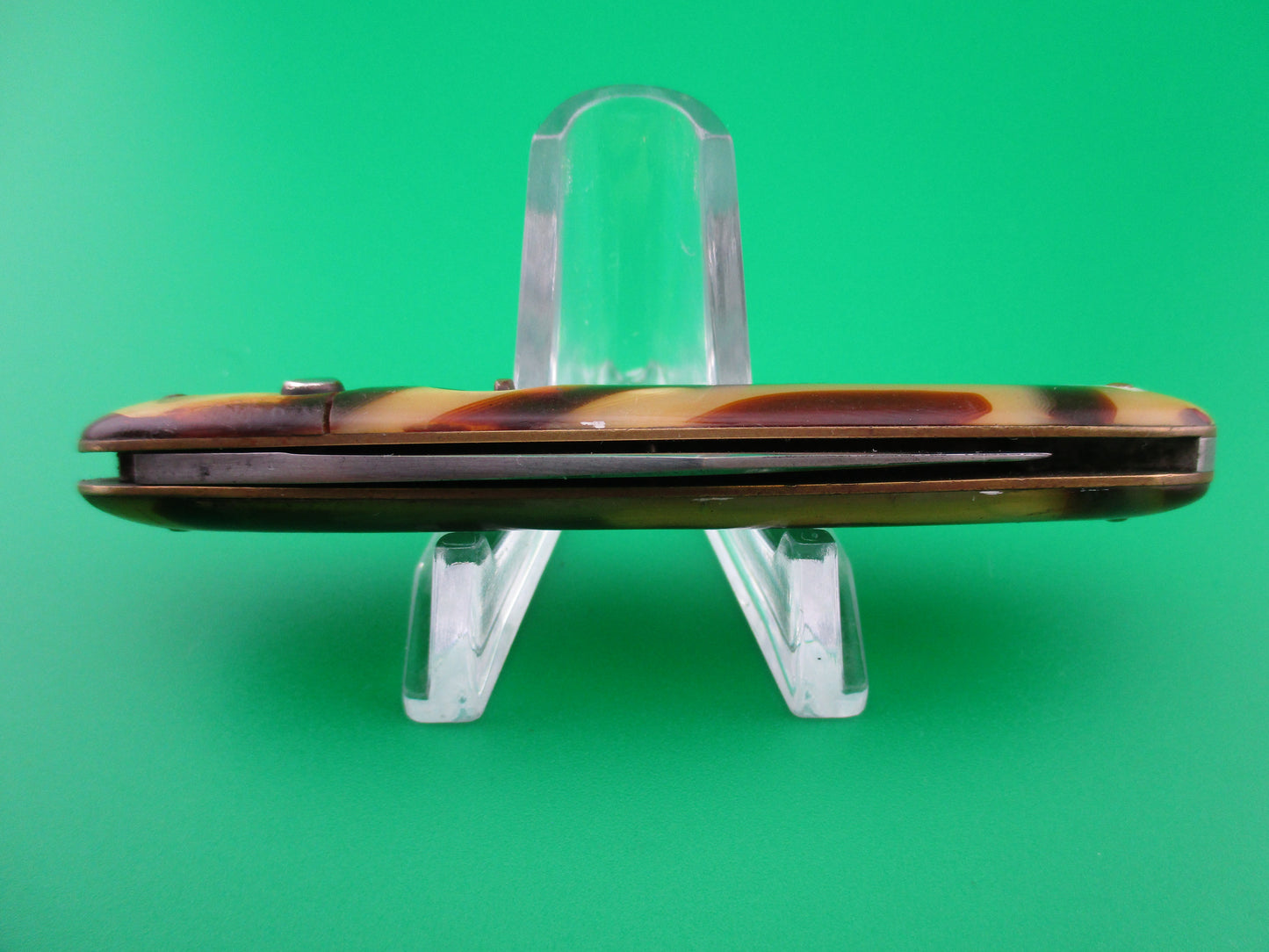 z Schrade Cut Co Single Jack Butter & Molasses cell switchblade