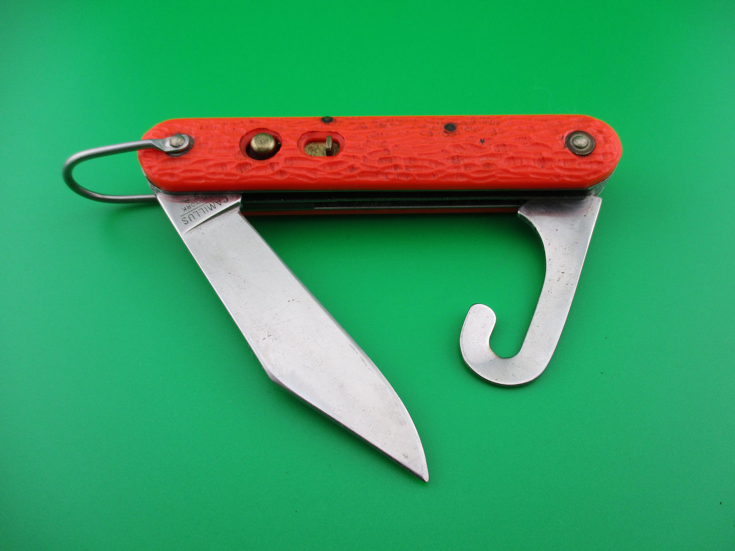 z CAMILLUS vintage MC1 Orange paratrooper automatic knife with hook blade