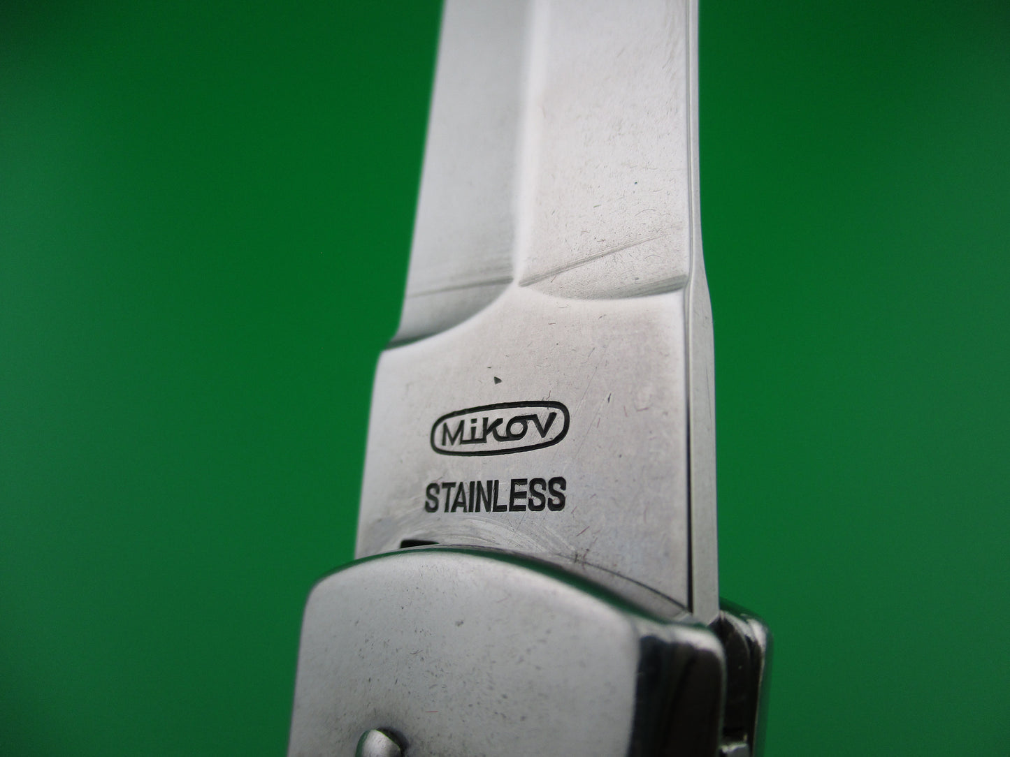 z MIKOV STAINLESS Model 241 Predator automatic knife