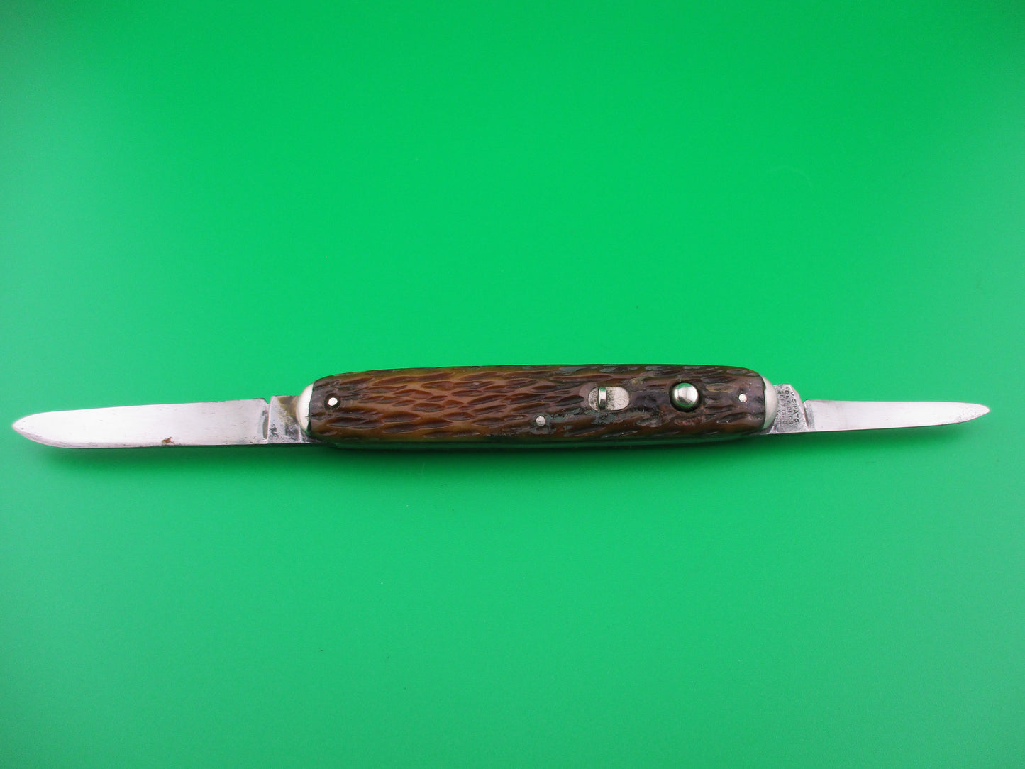 z Shapleigh Hardware medium double jigged bone tip bolster switchblade